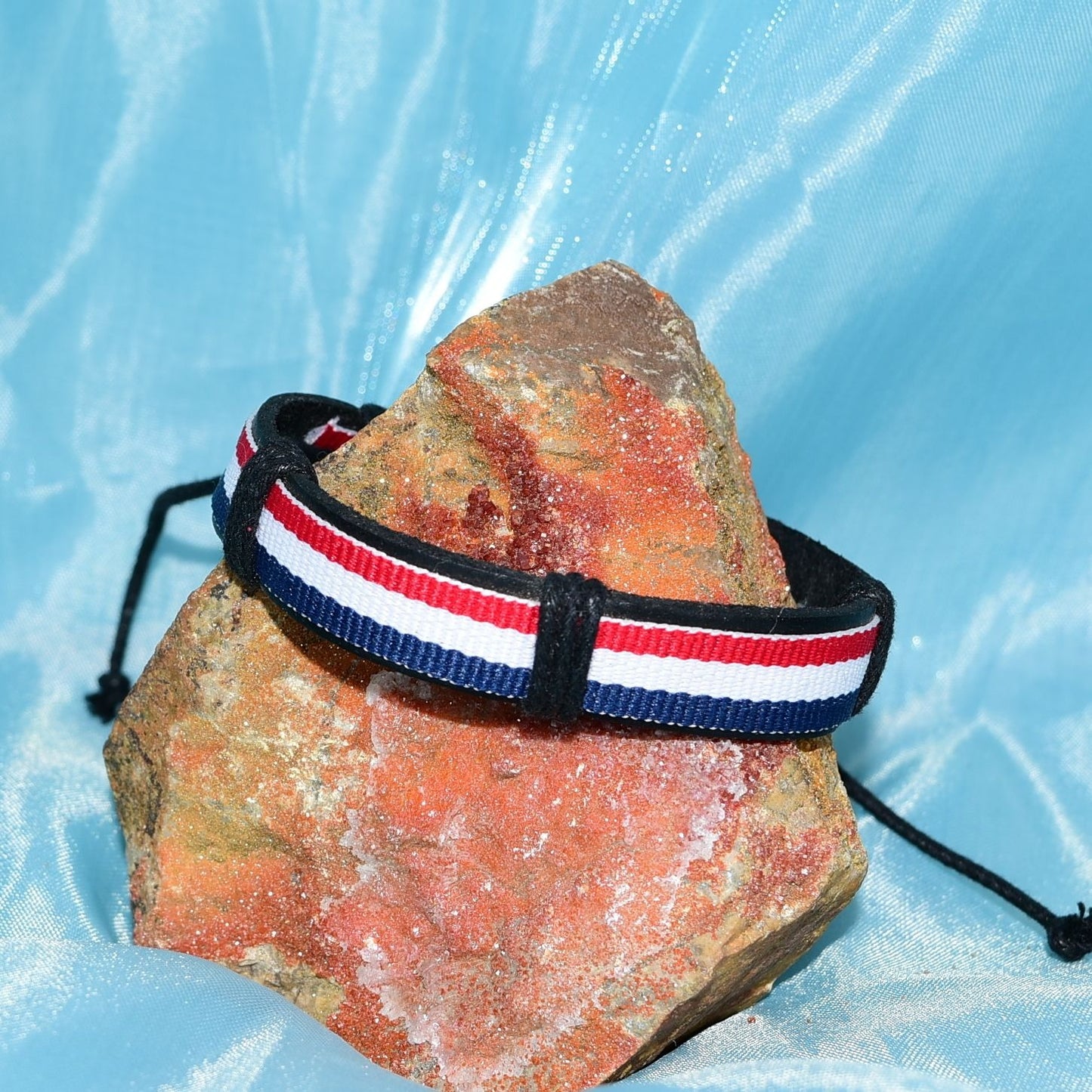 Rey Ribbon Mens Slide Tie Leather Bracelet Red White Blue Stripe Gift Packaged